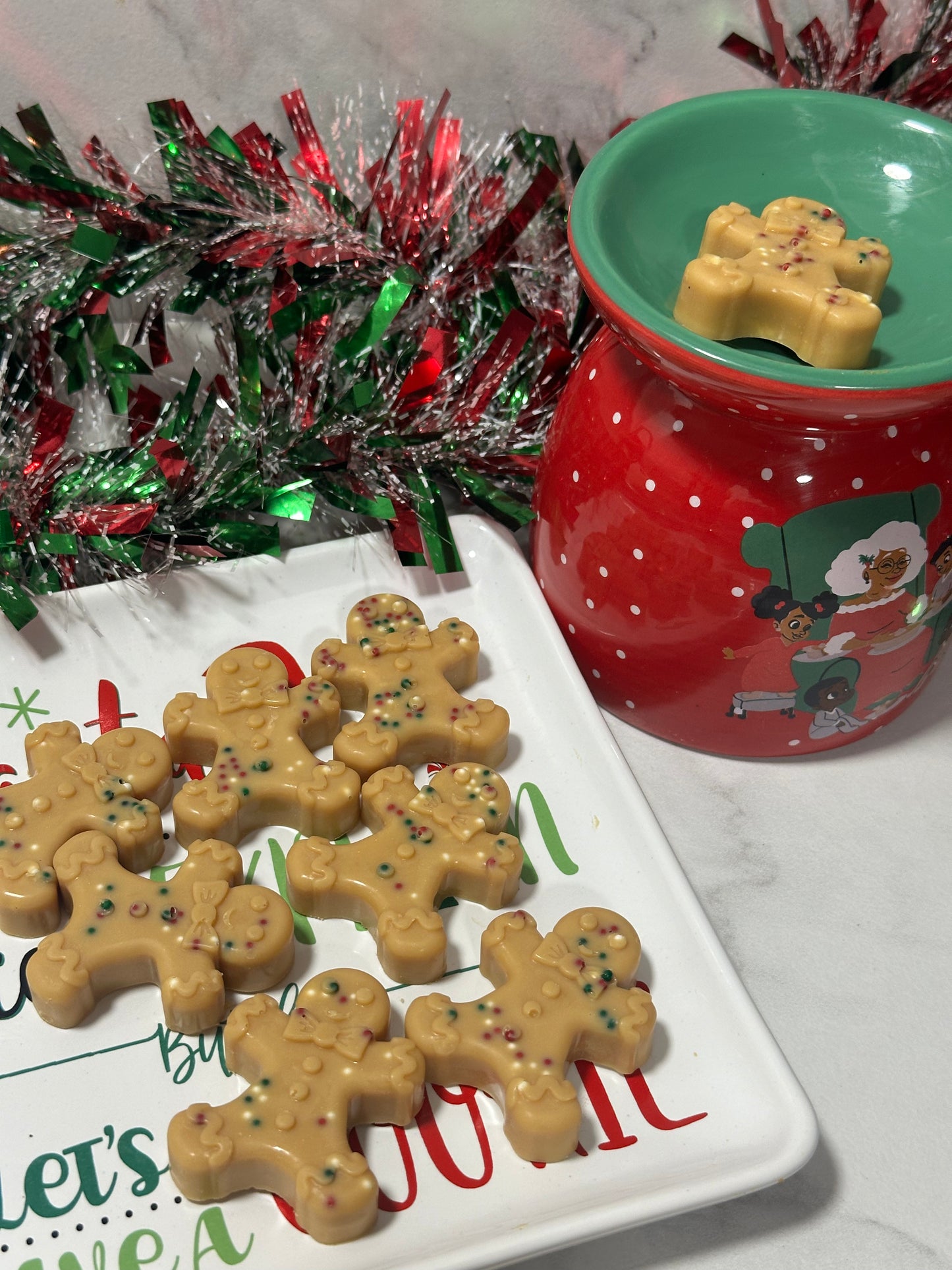 Salted Caramel Gingerbread Cookies